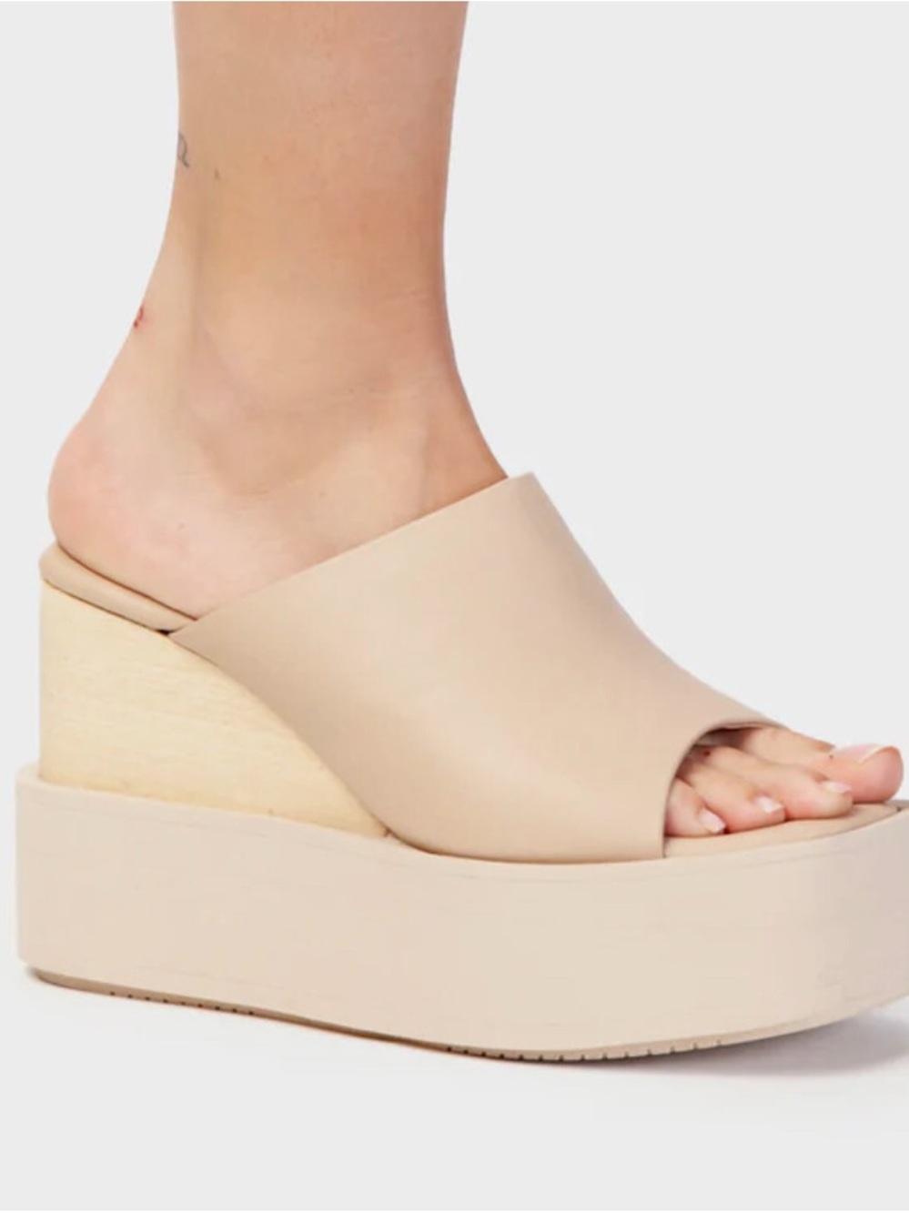 Paloma Barcelo Nude Leather Platform Wedge Slides
